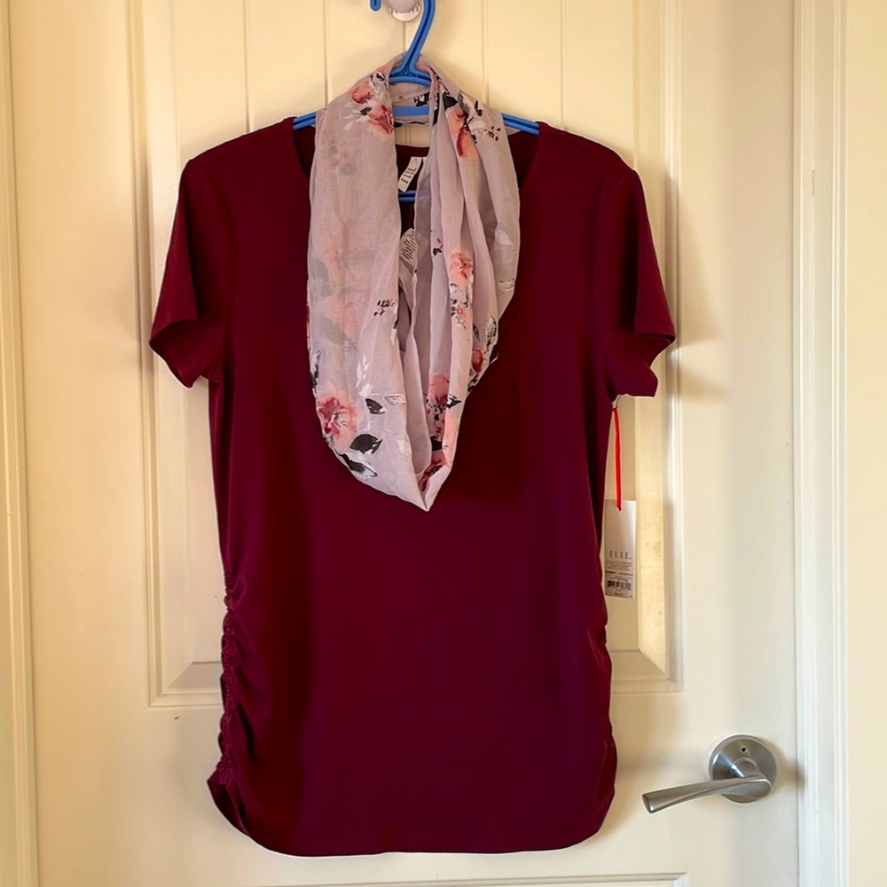Short sleeve shirt with matching infinity scarf